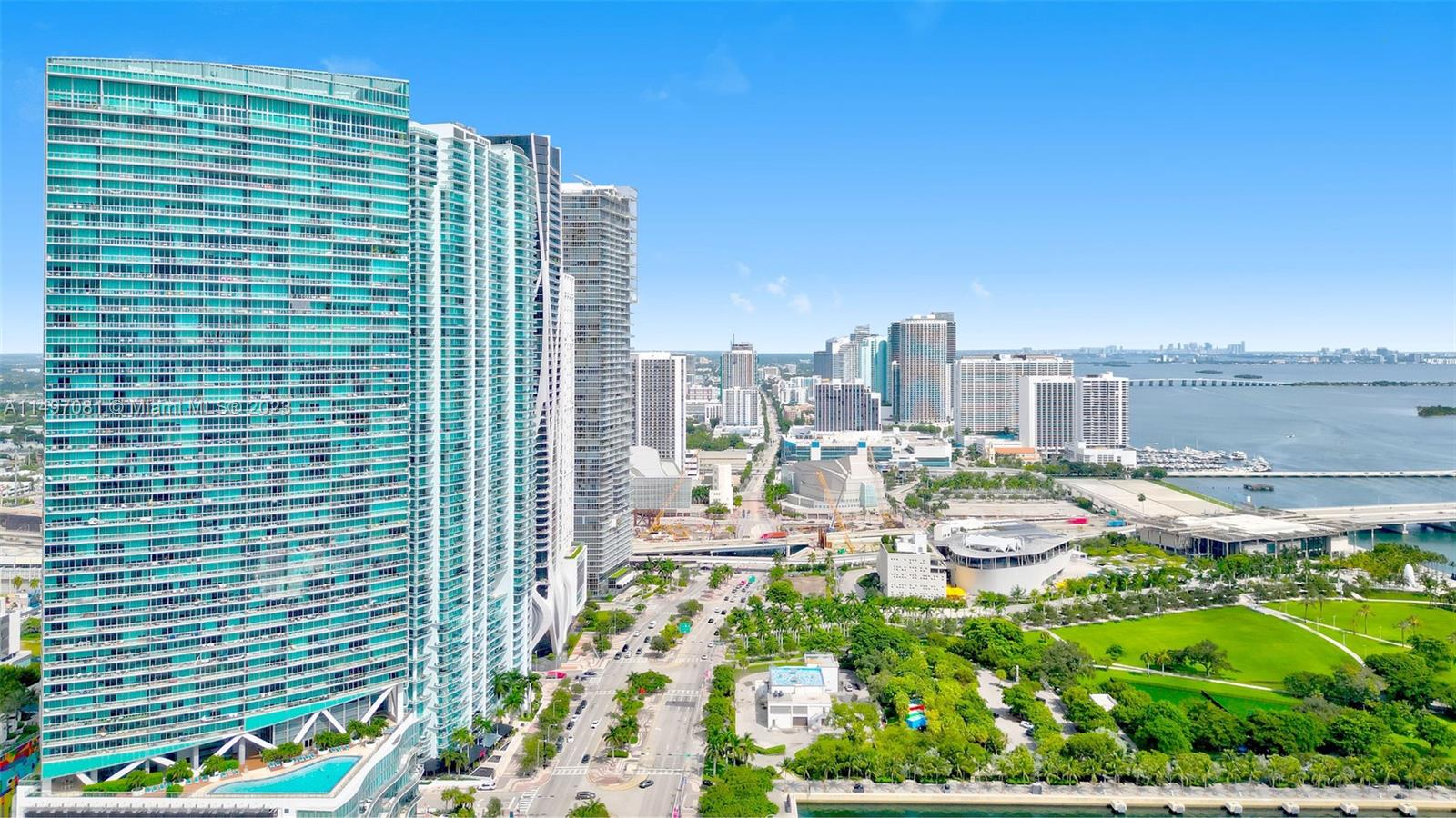 MARINABLUE CONDO - Residential Lease