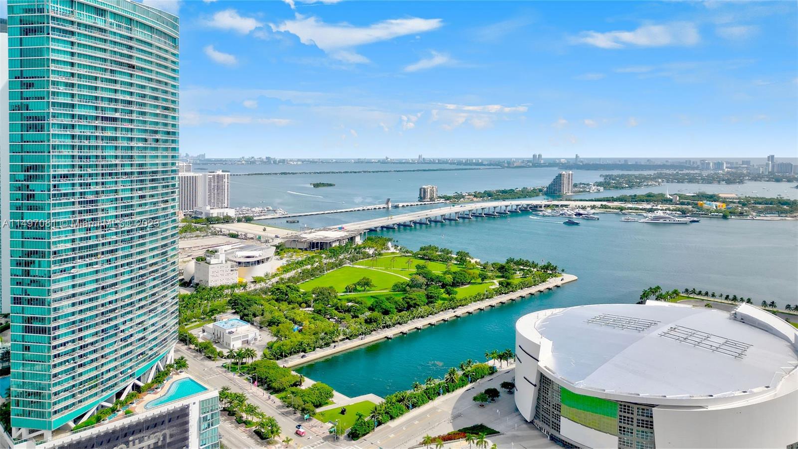 MARINABLUE CONDO - Residential Lease