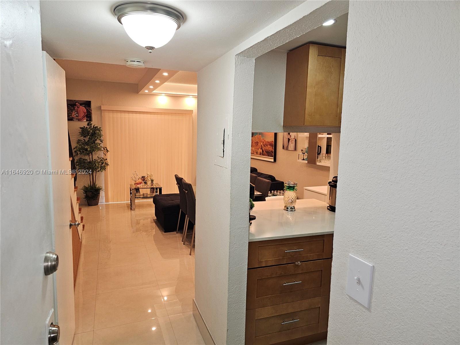 VILLA CATALINA CONDO - Residential