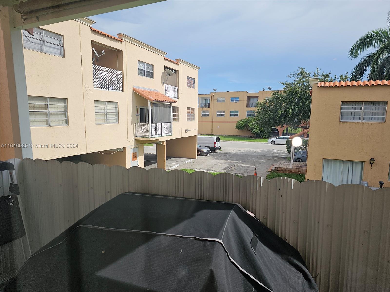 VILLA CATALINA CONDO - Residential