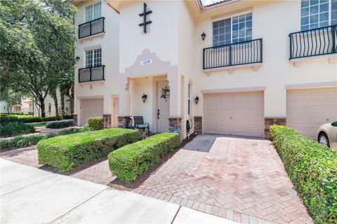 Townhouse in Delray Beach FL 1020 Longport Cir Cir 36.jpg