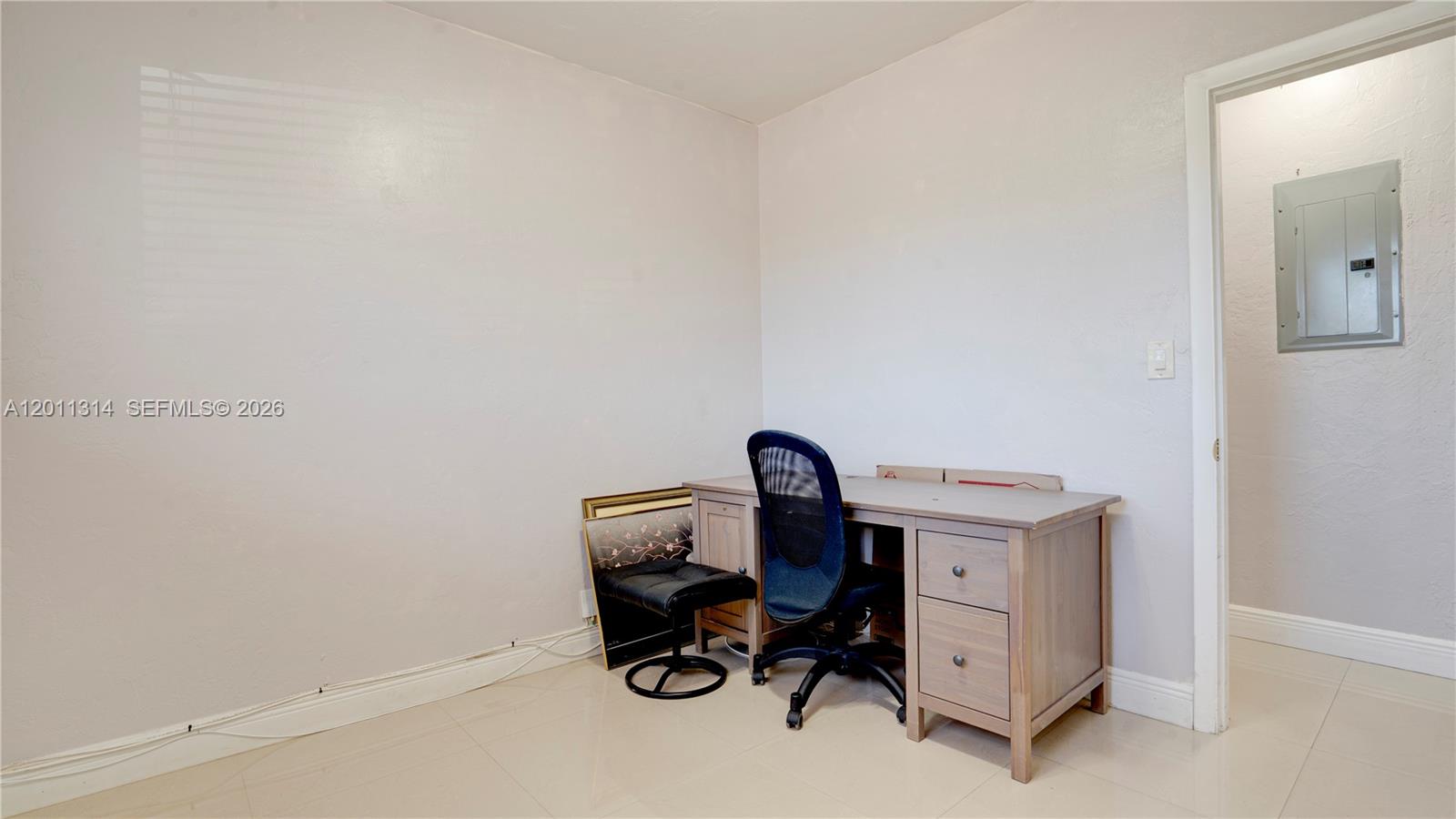 MIRACLE MANOR 3RD ADDN - Residential