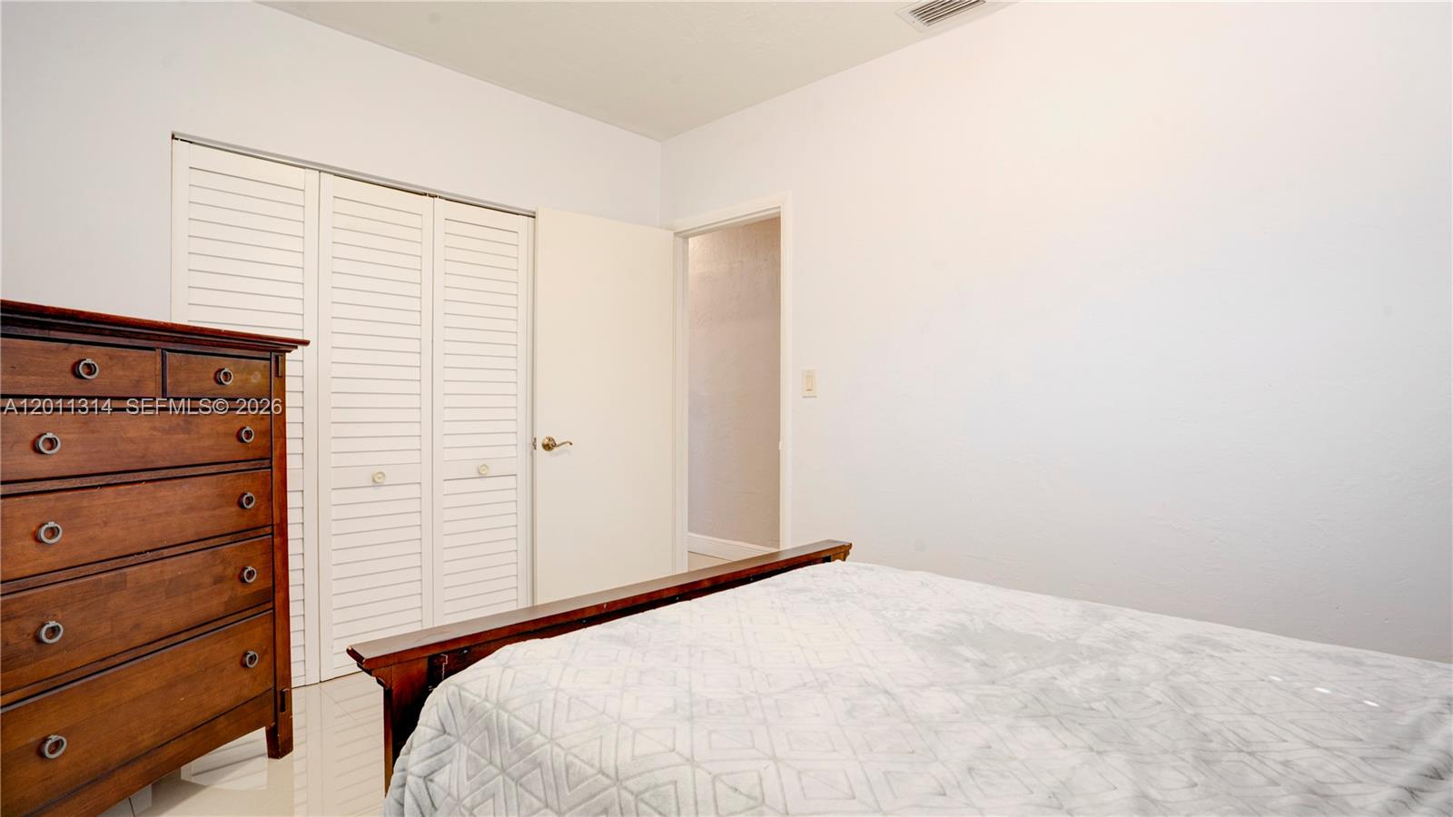 MIRACLE MANOR 3RD ADDN - Residential