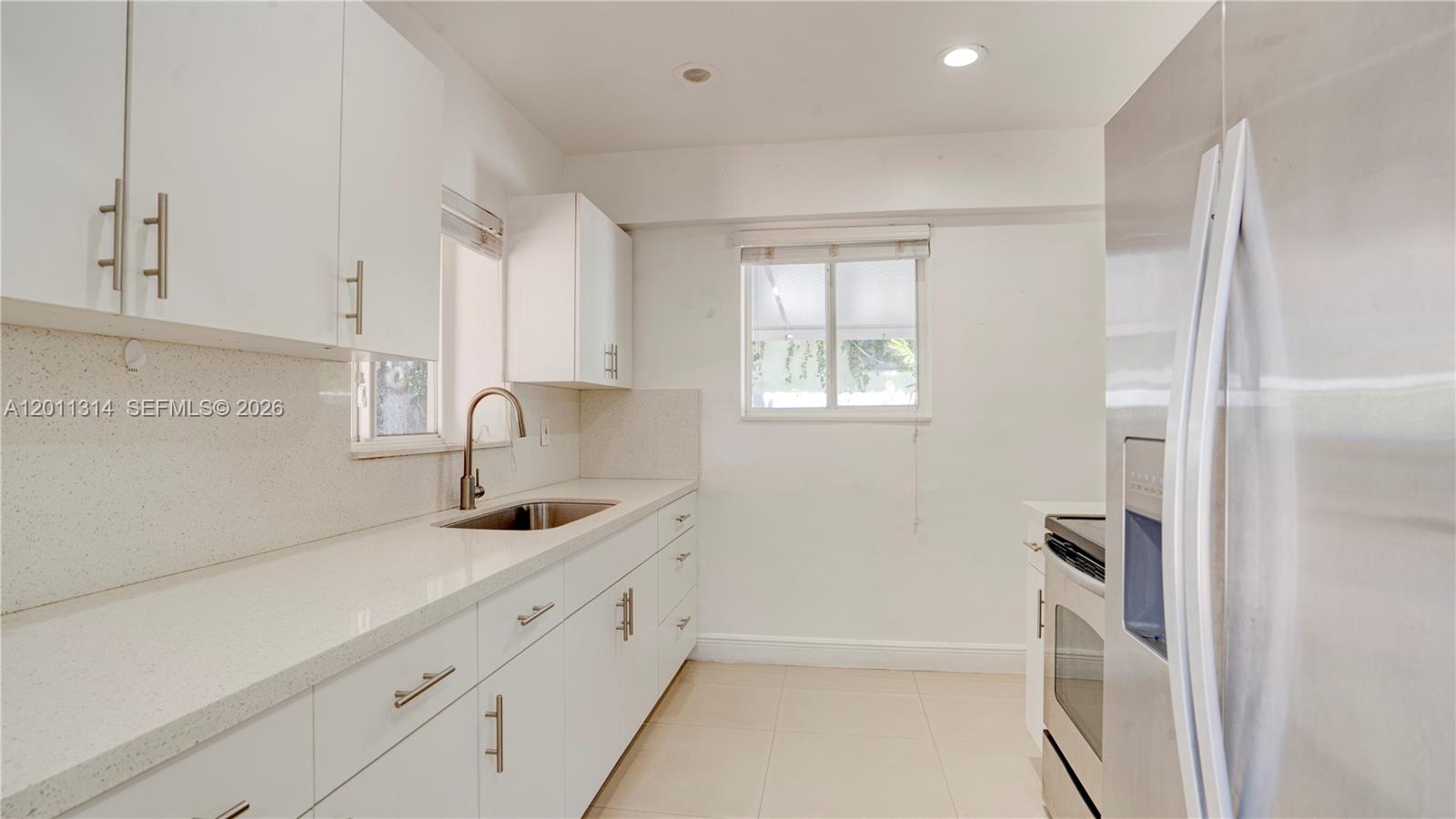 MIRACLE MANOR 3RD ADDN - Residential