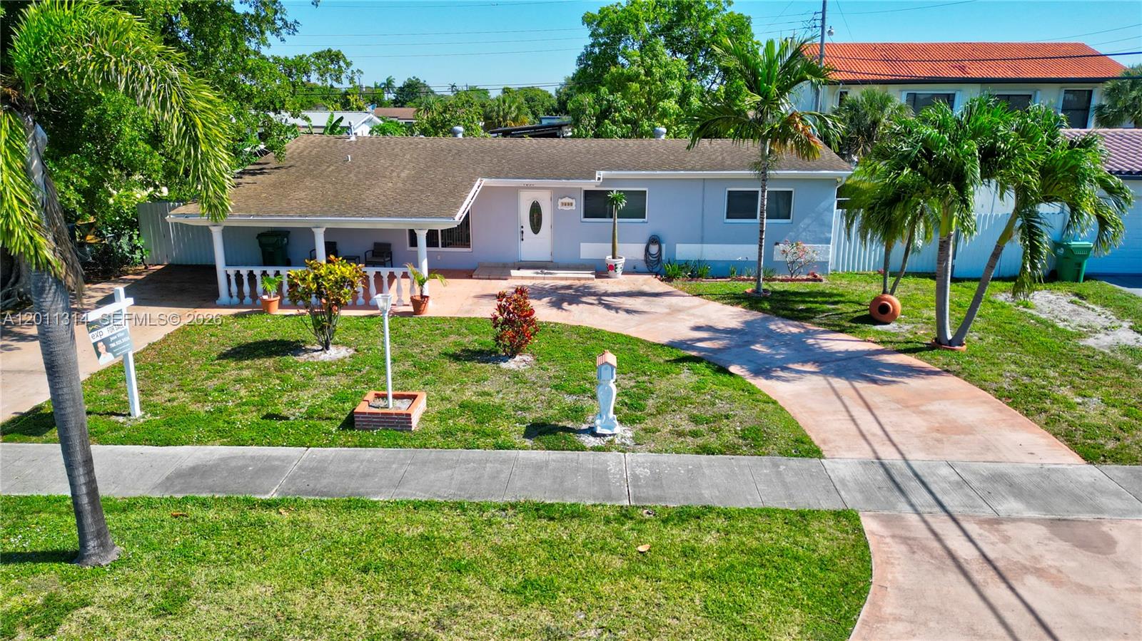 MIRACLE MANOR 3RD ADDN - Residential