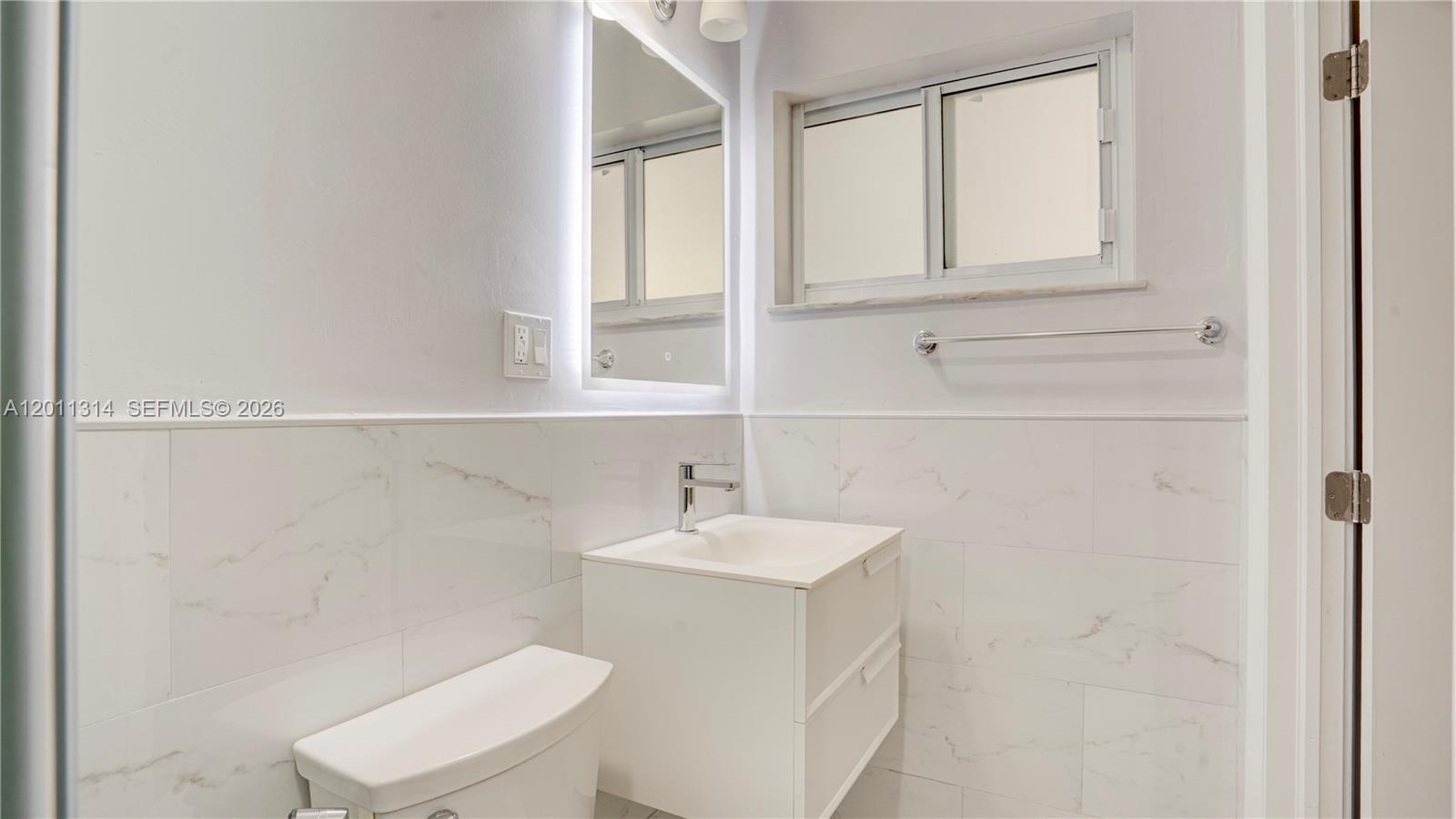 MIRACLE MANOR 3RD ADDN - Residential