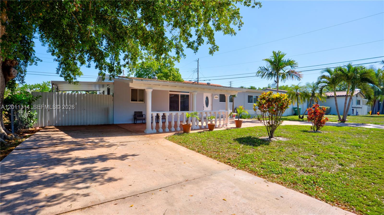 MIRACLE MANOR 3RD ADDN - Residential
