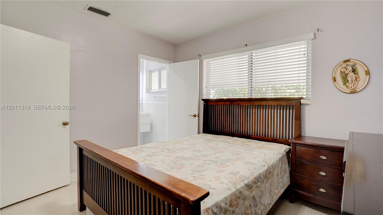 MIRACLE MANOR 3RD ADDN - Residential