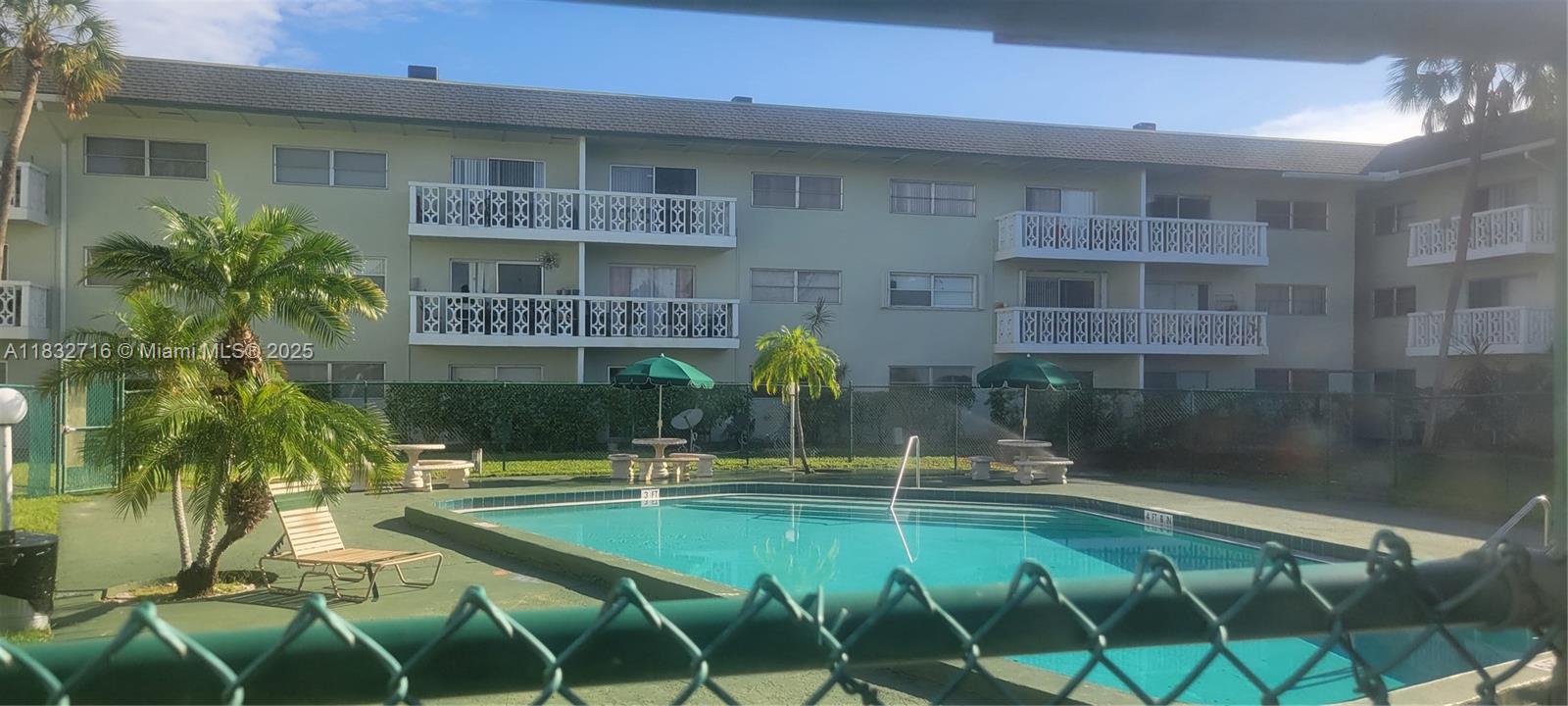 Very nice 1 bedroom & 1 bath condo unit on first floor ready to move in! Unit is super cleaned with fresh paint, upgraded kitchen, walk in closet for his and hers plus extra closet. Large bedroom, common laundry, all ages, very nice pool, no pets. Easy access to 95 and turnpike, close to sawgrass mall, close to the airport ect...