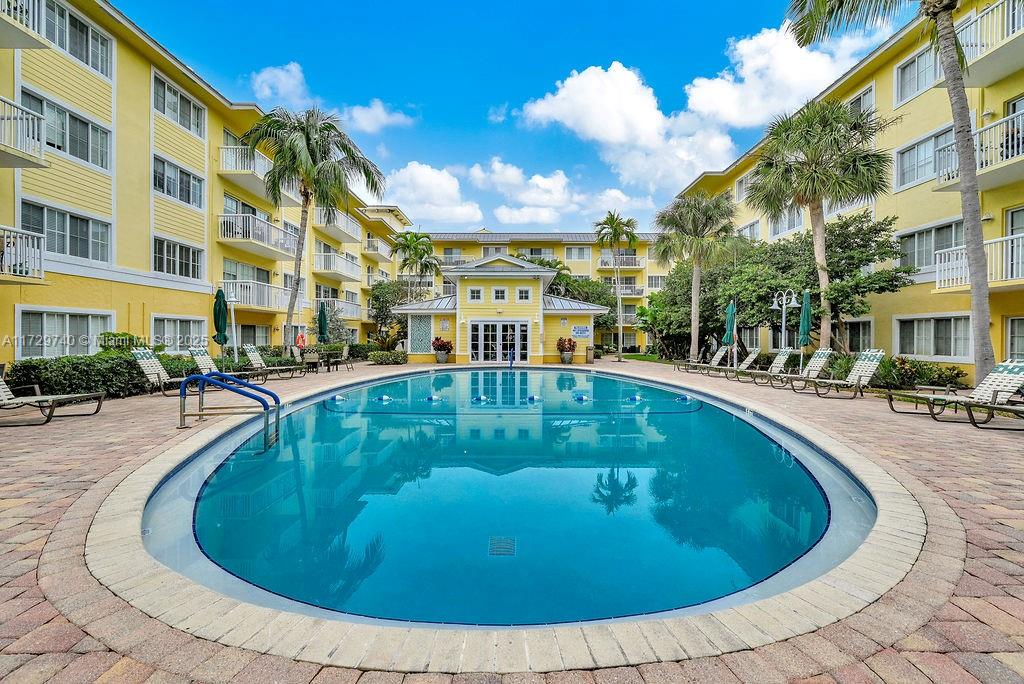 PINE CREST VILLAGE I AT - Residential