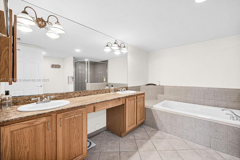 PINE CREST VILLAGE I AT - Residential