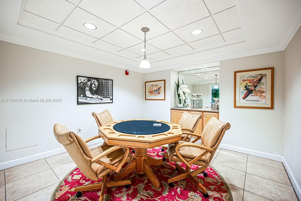 PINE CREST VILLAGE I AT - Residential