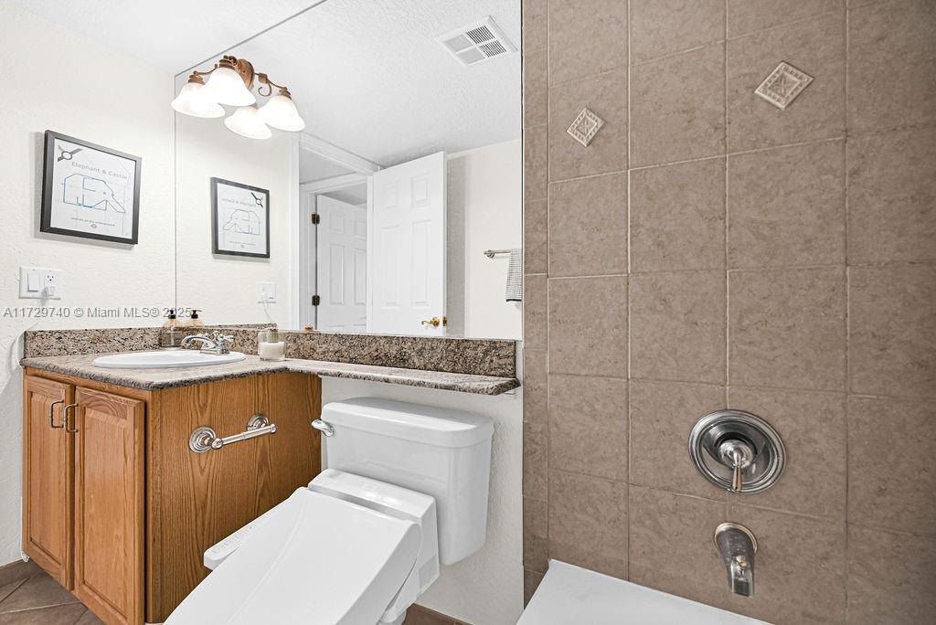 PINE CREST VILLAGE I AT - Residential