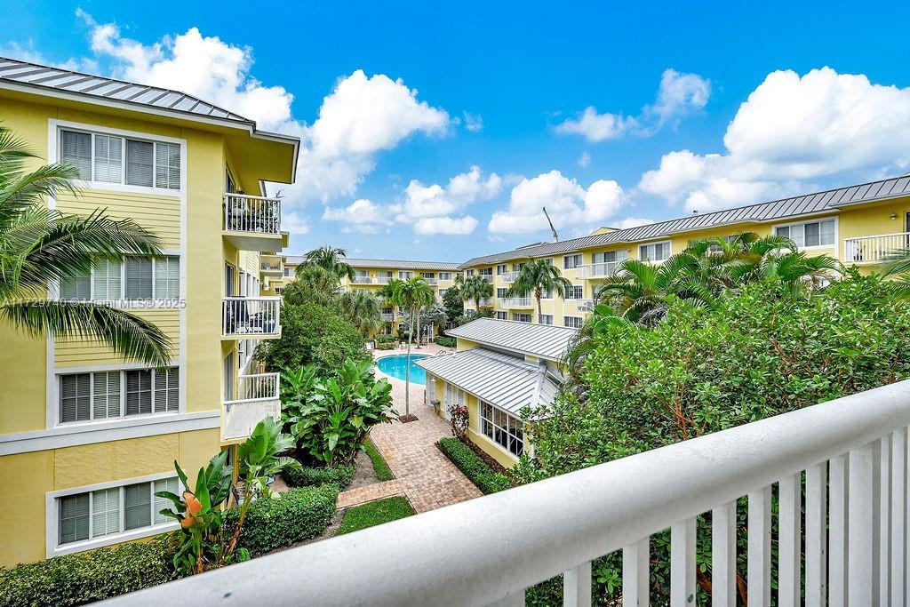 PINE CREST VILLAGE I AT - Residential