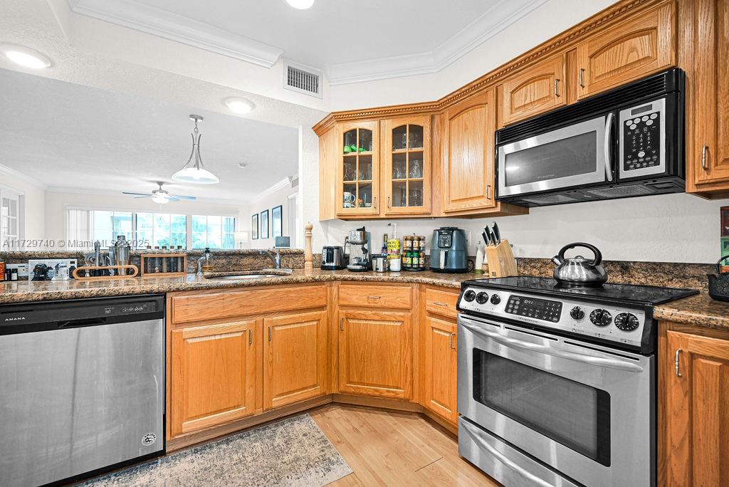 PINE CREST VILLAGE I AT - Residential