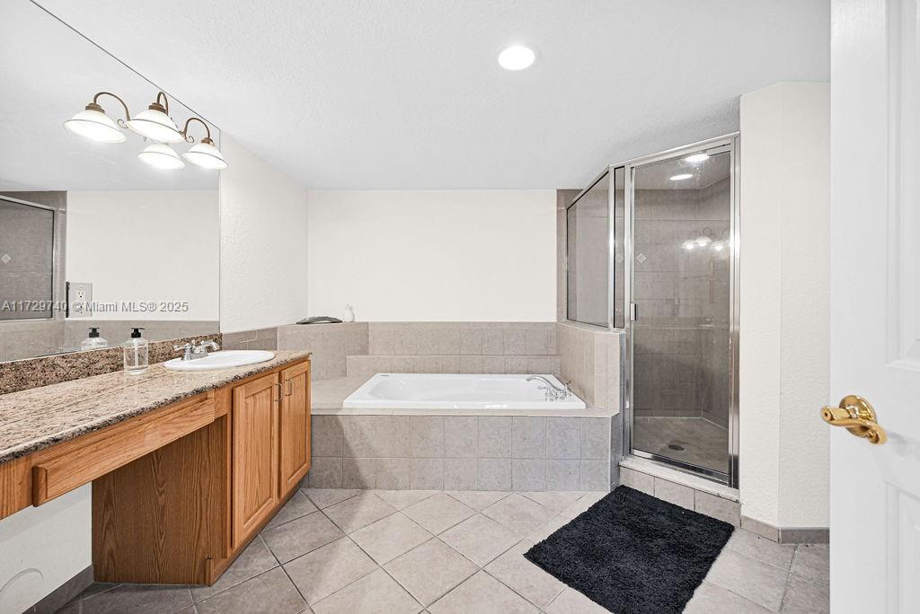 PINE CREST VILLAGE I AT - Residential