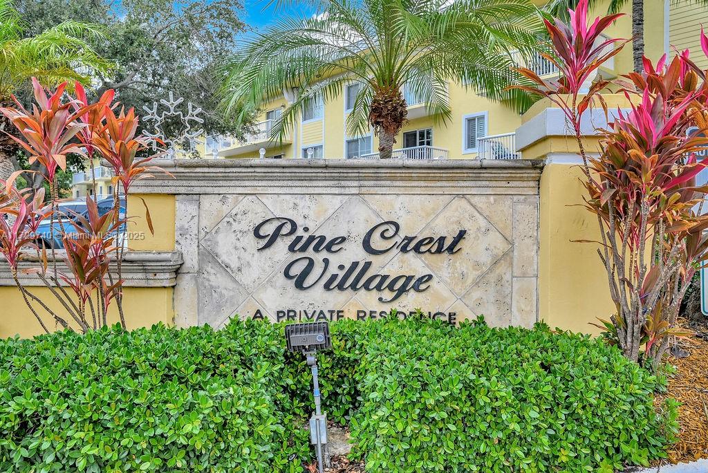 PINE CREST VILLAGE I AT - Residential