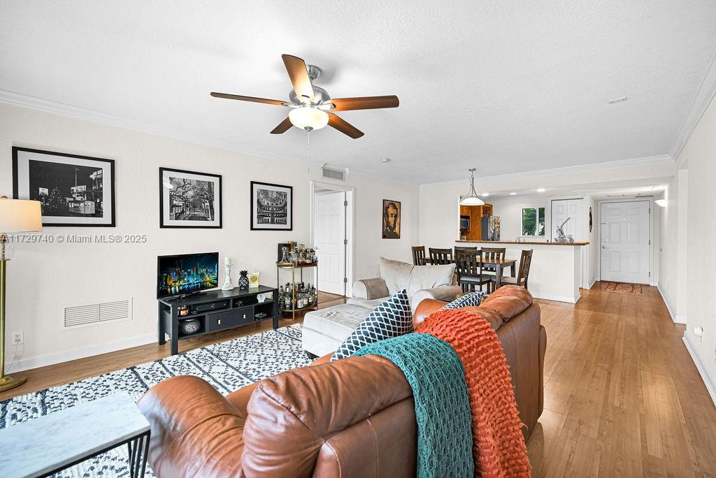 PINE CREST VILLAGE I AT - Residential