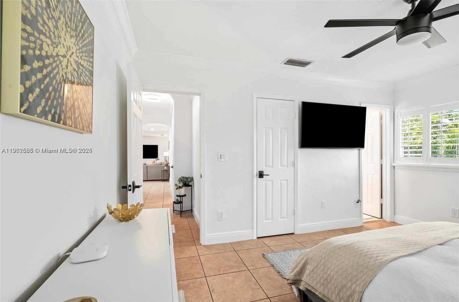 PINE SHORE SEC 1 - Residential Lease