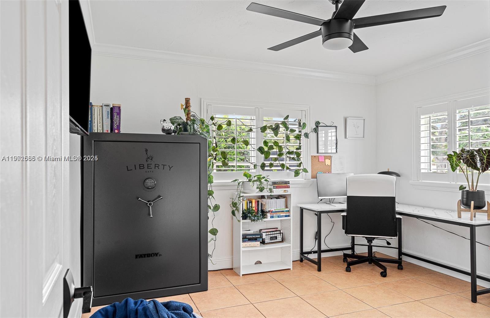 PINE SHORE SEC 1 - Residential Lease