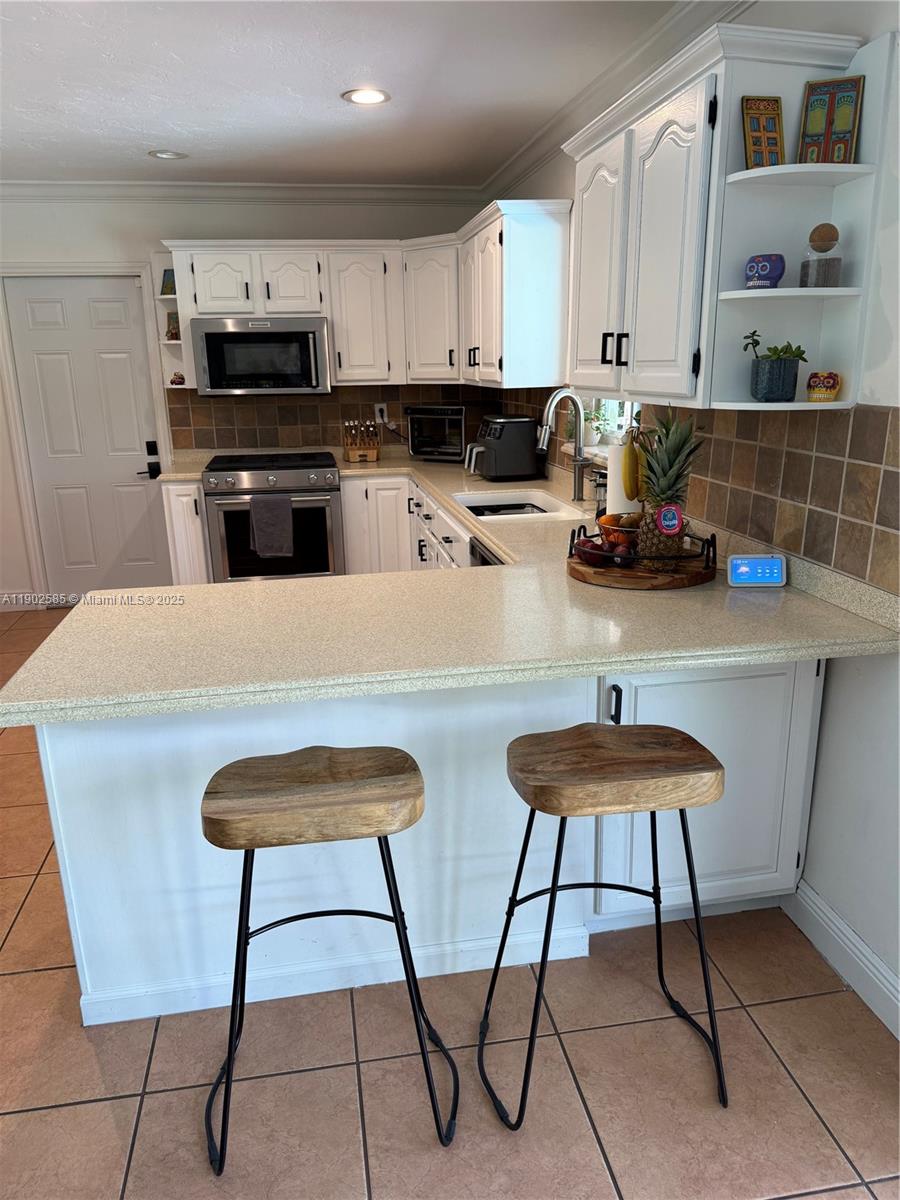 PINE SHORE SEC 1 - Residential Lease