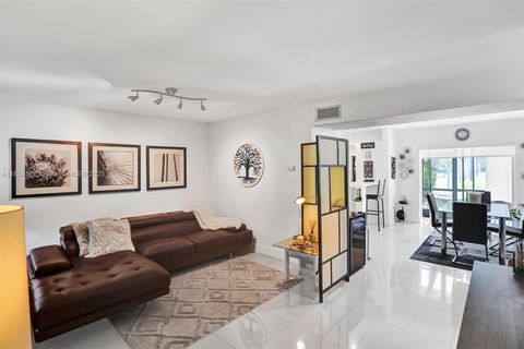 8401 SW 107th Ave 111E Miami FL 33173