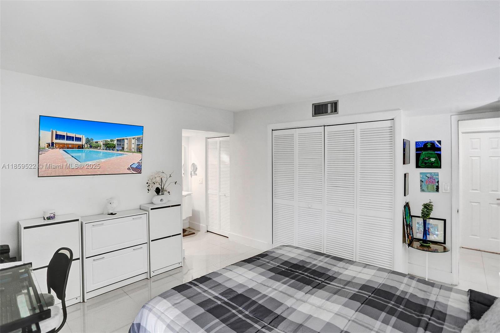 KENDALL ACRES WEST CONDO - Residential