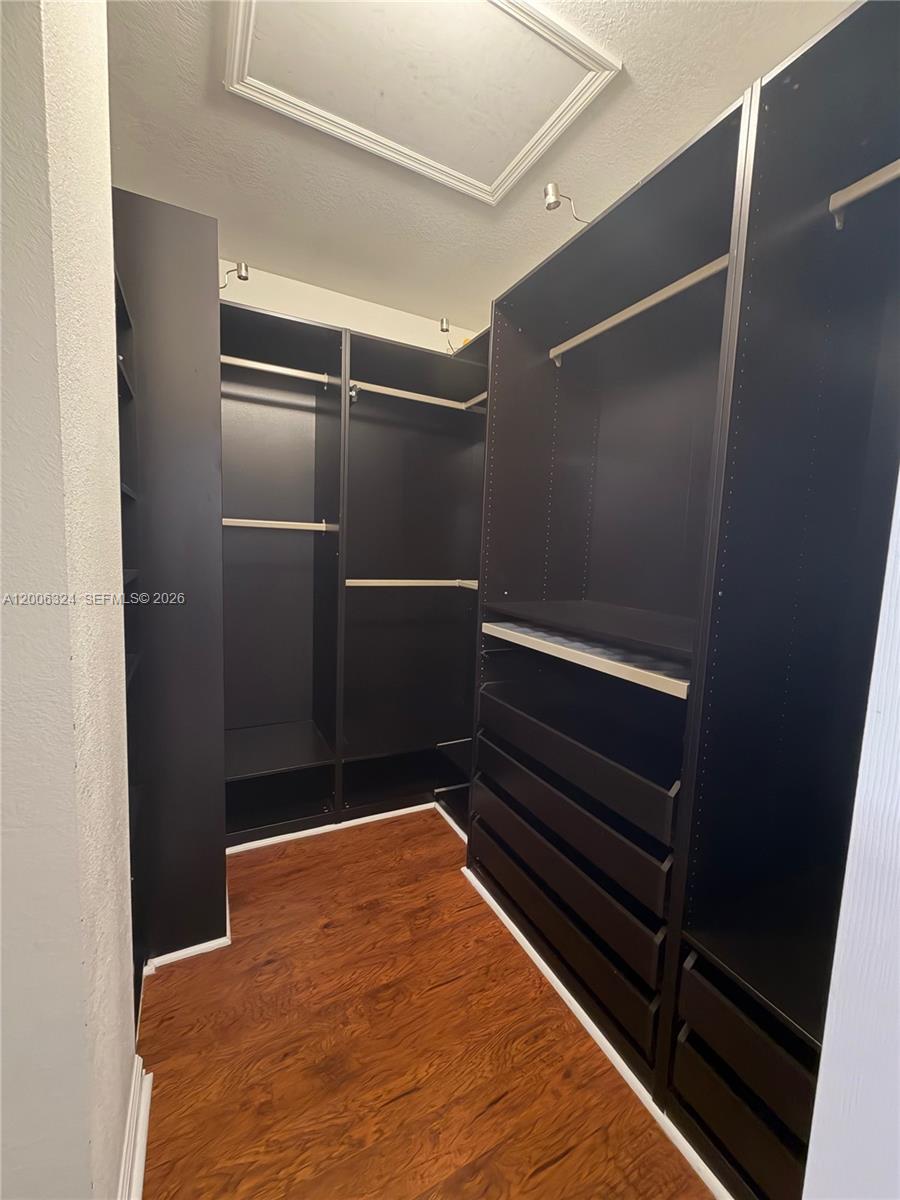 RESERVE AT DORAL EAST - Residential Lease