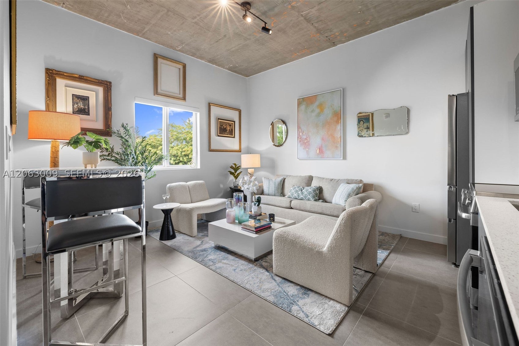 315 NW 32 ST 303