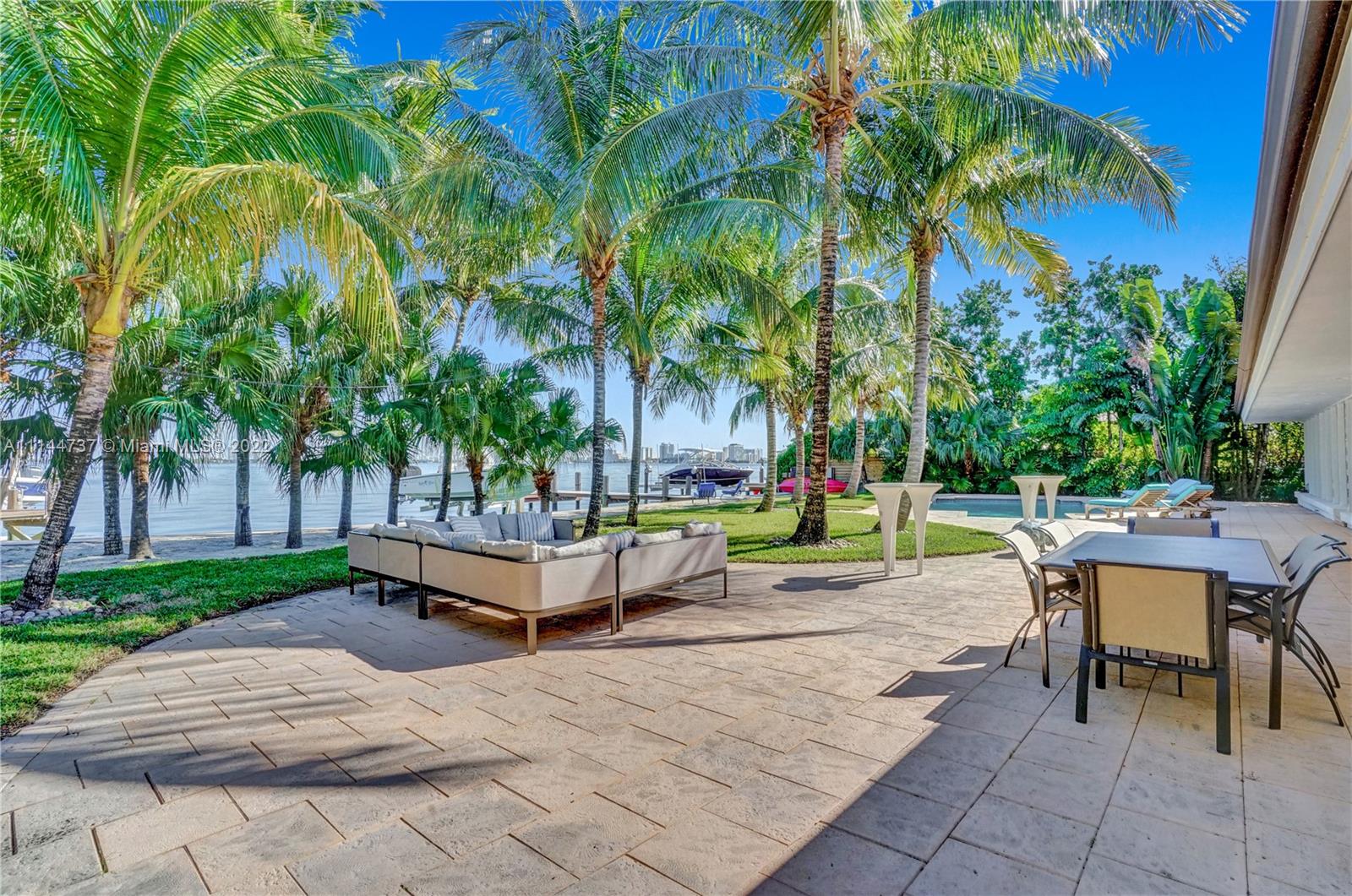 GORDON TR - Residential