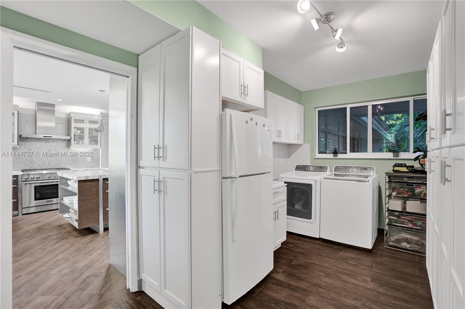 GORDON TR - Residential