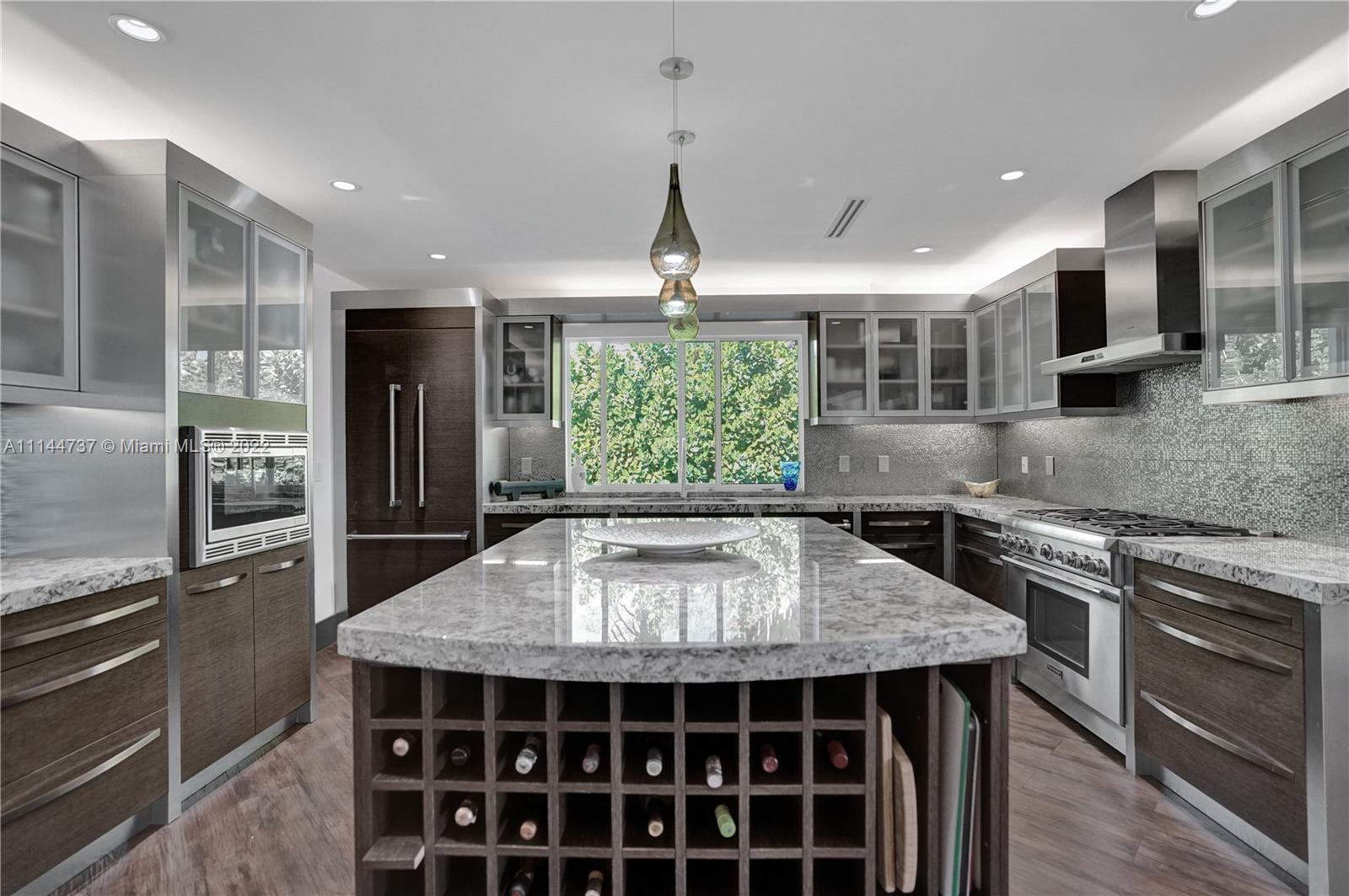 GORDON TR - Residential