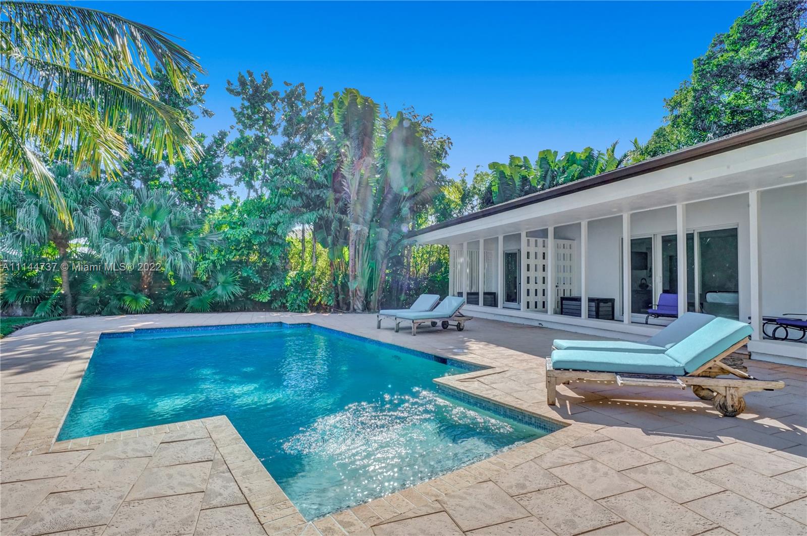 GORDON TR - Residential