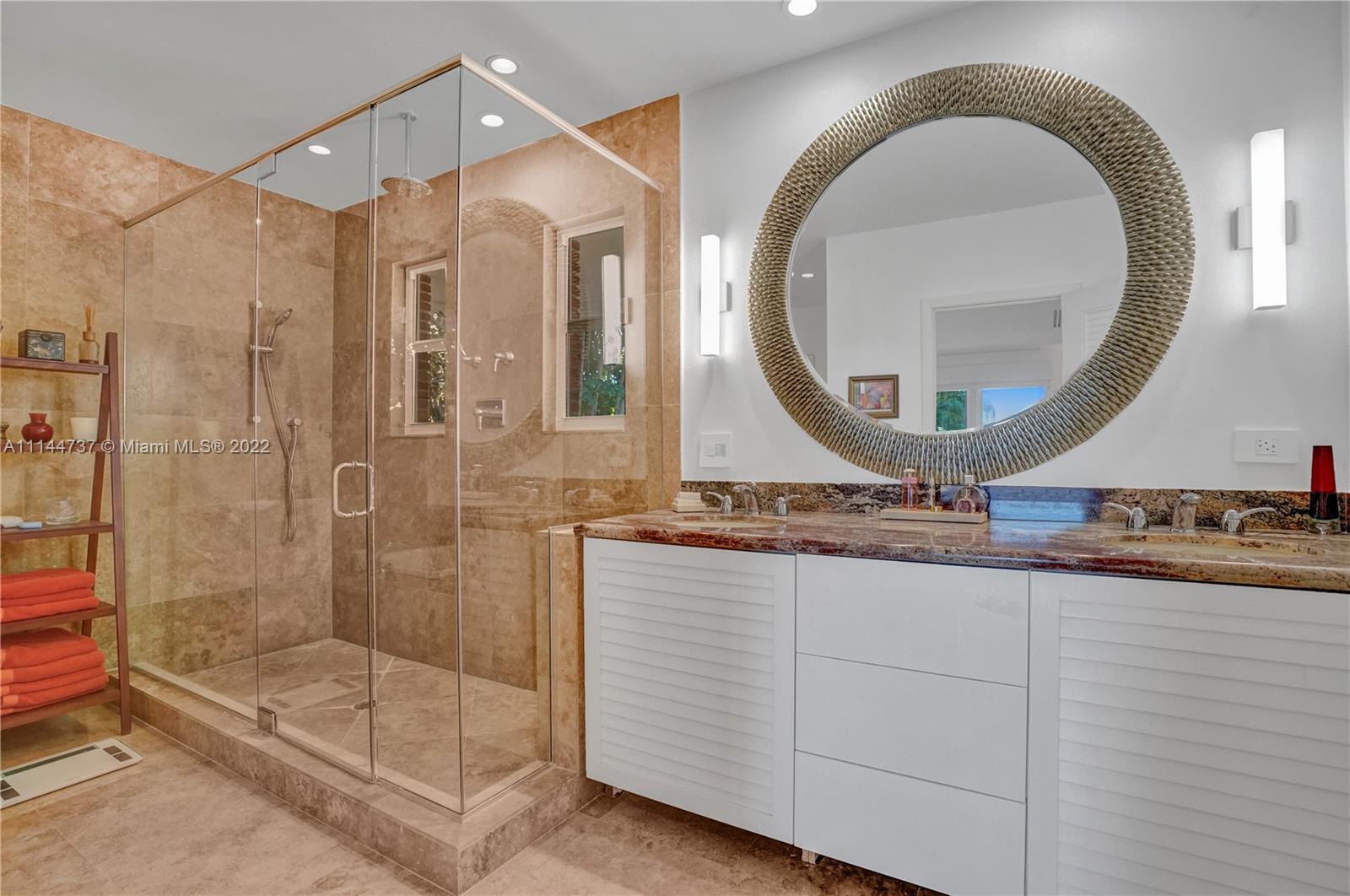 GORDON TR - Residential