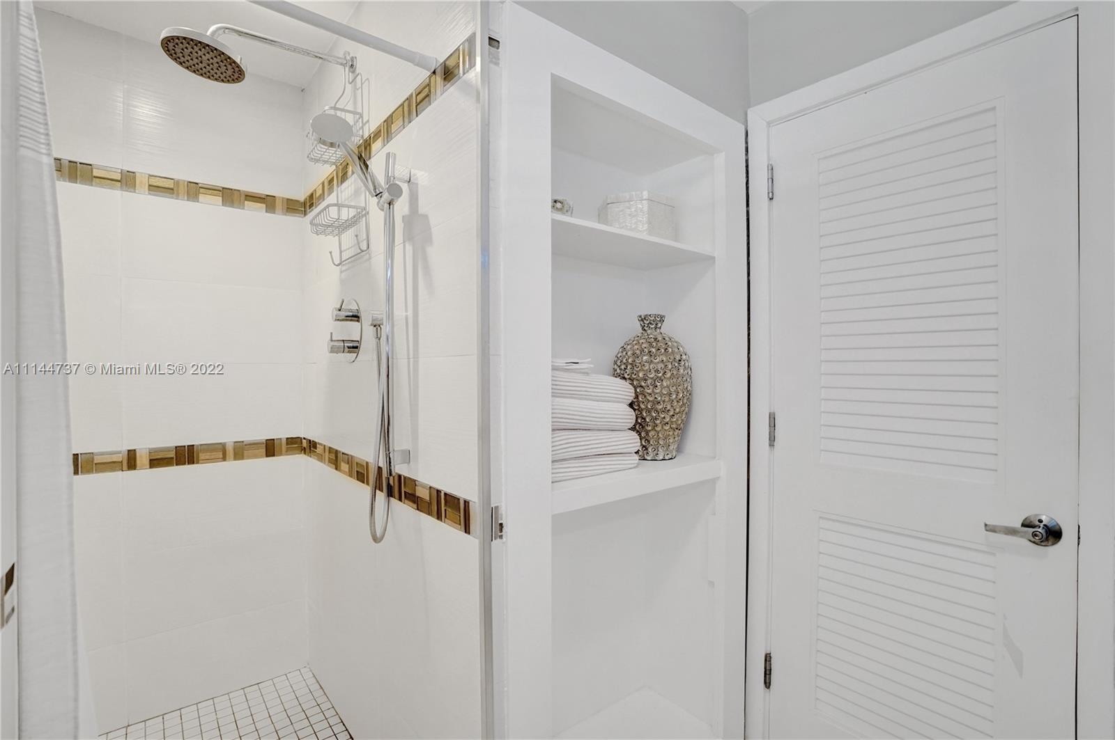 GORDON TR - Residential