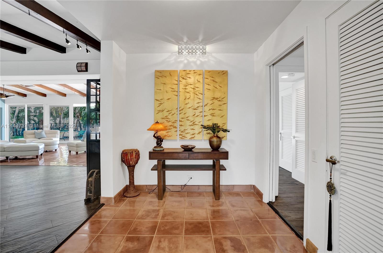 GORDON TR - Residential