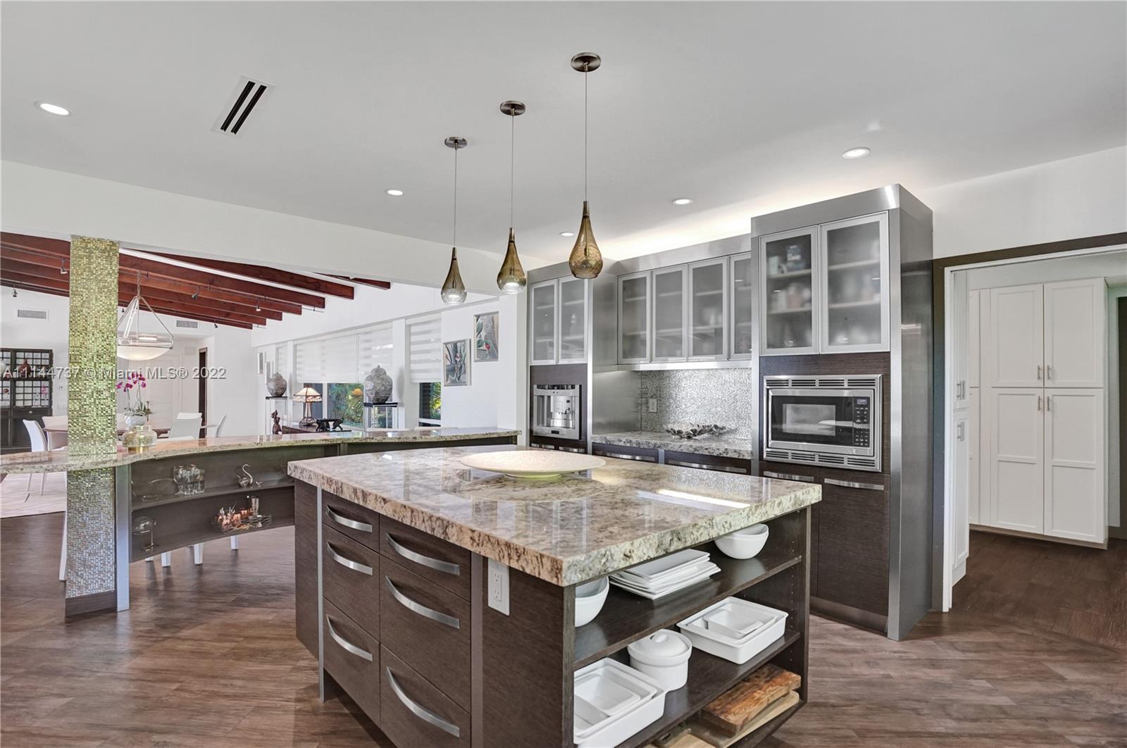 GORDON TR - Residential