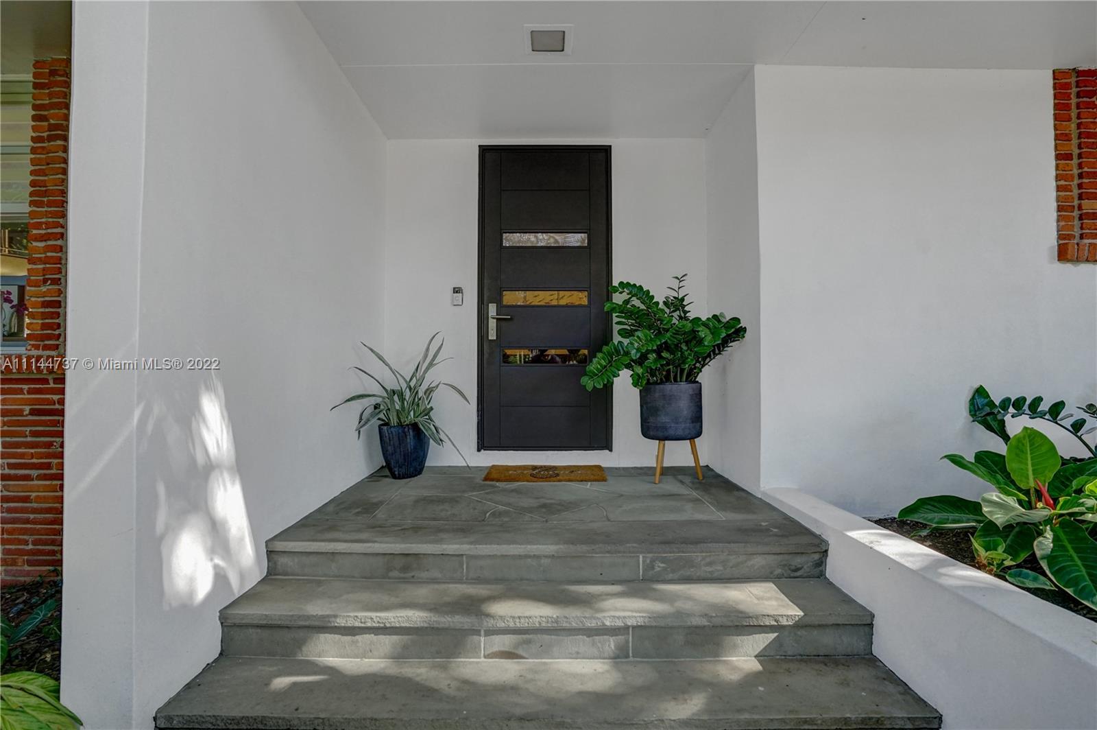 GORDON TR - Residential