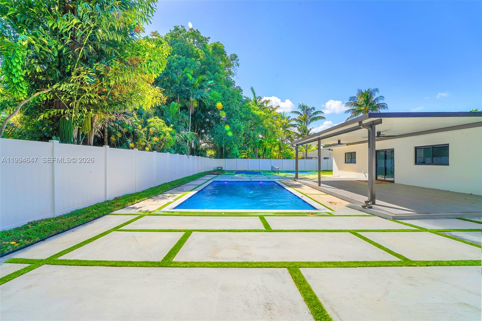 SECTION TWENTY BEL AIRE - Residential