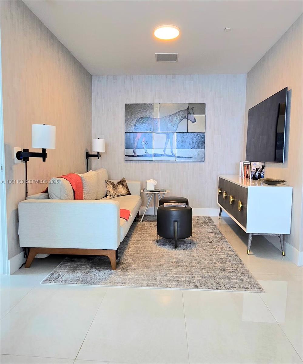 18975 COLLINS CONDO - Residential