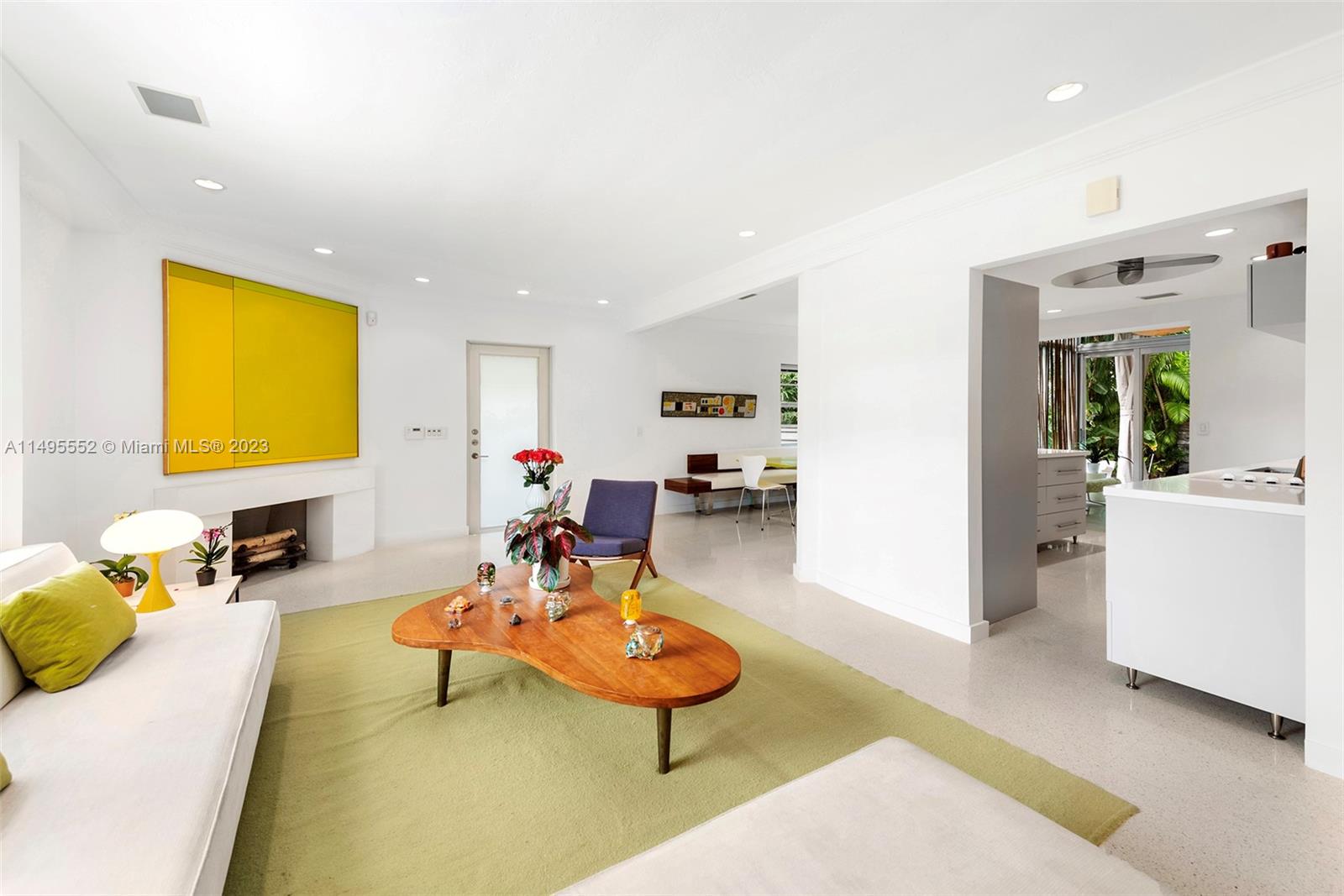 SAN MARINO ISLAND - Residential