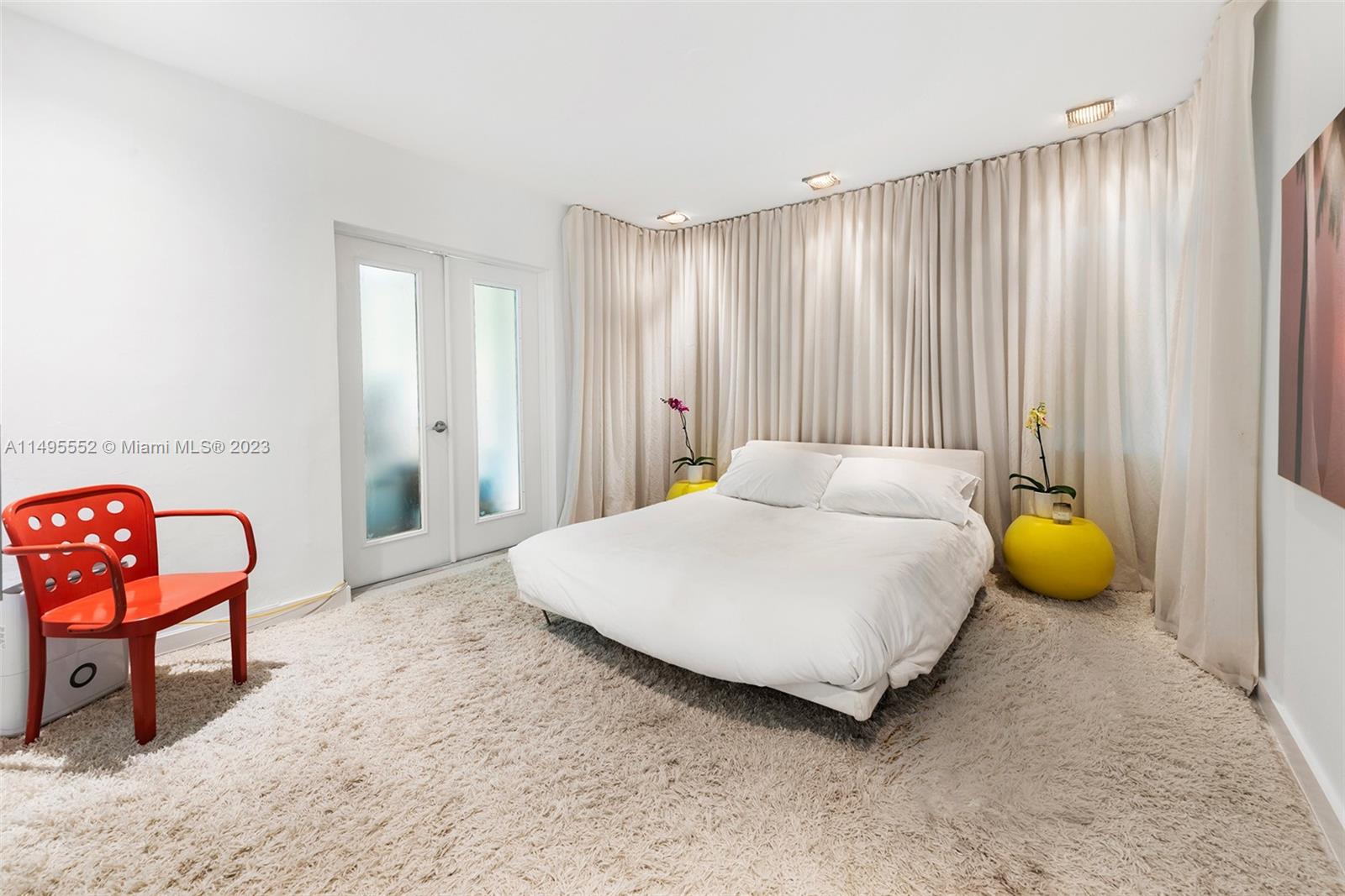 SAN MARINO ISLAND - Residential