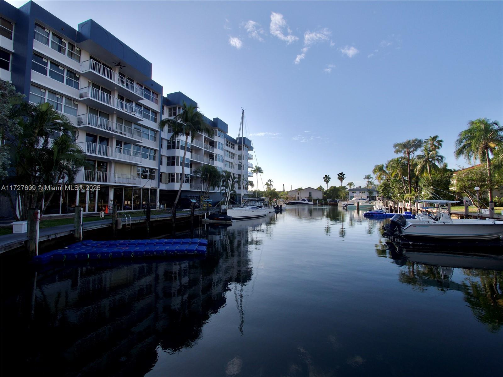 REEF WEST CONDO - Residential