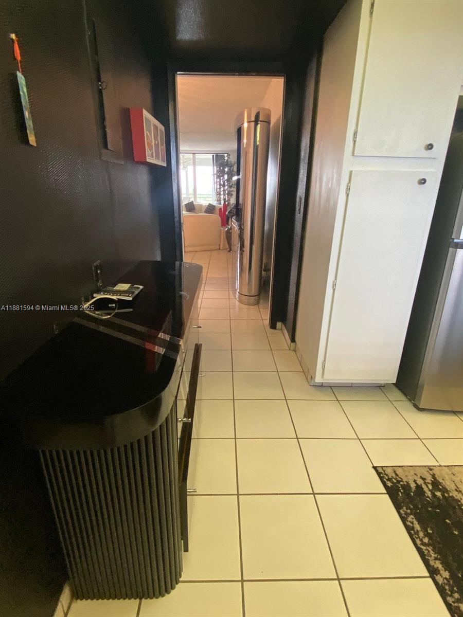 NO 114 PALM-AIRE COUNTRY - Residential Lease