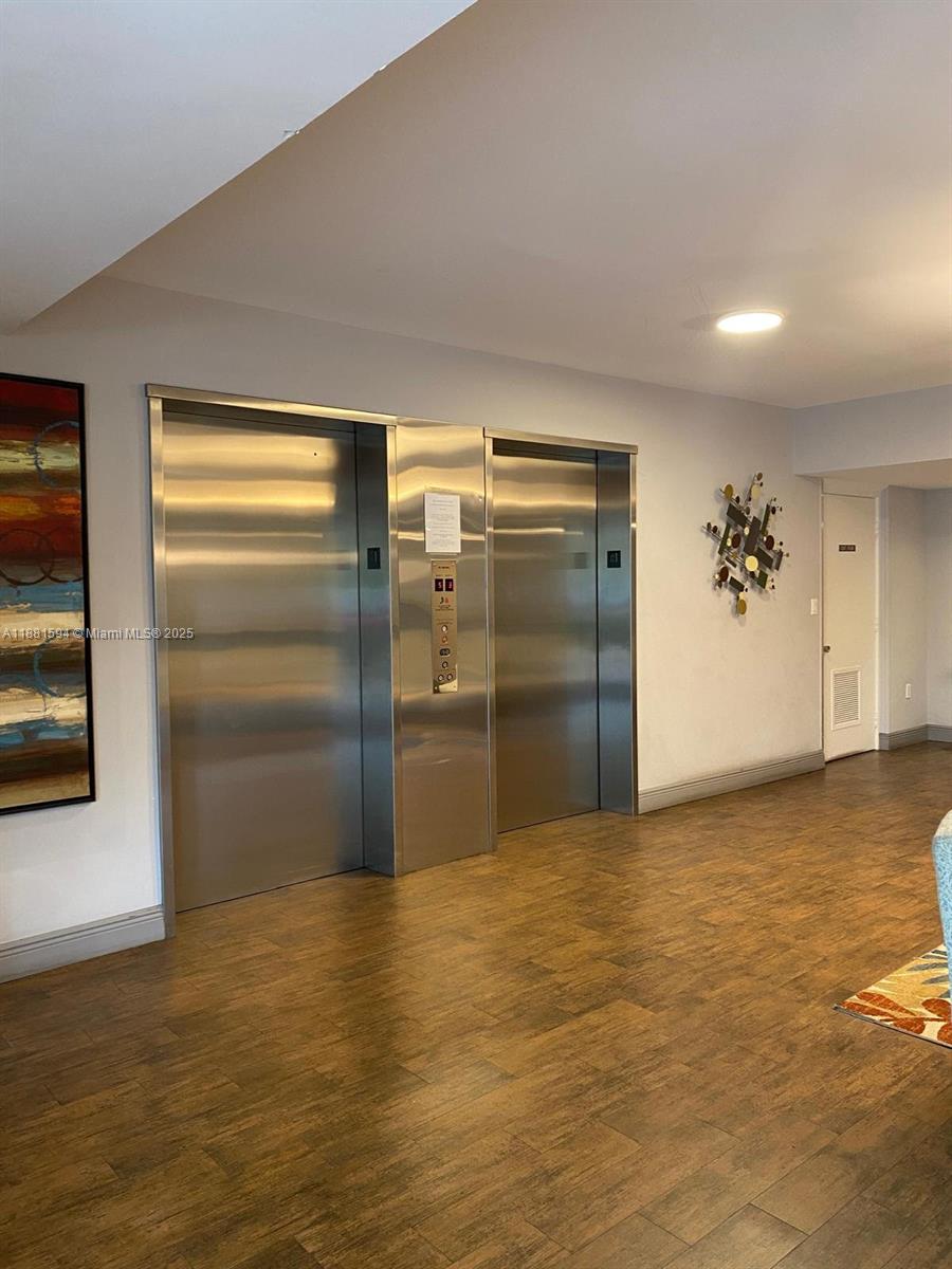 NO 114 PALM-AIRE COUNTRY - Residential Lease