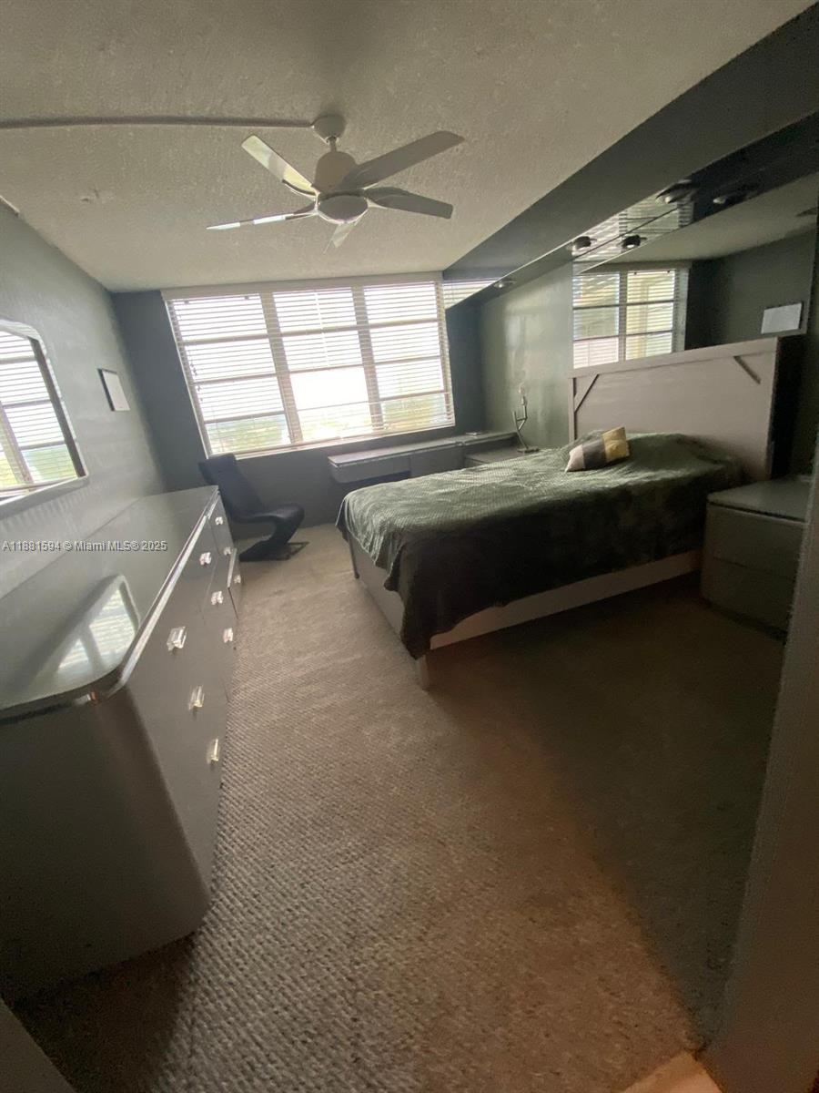 NO 114 PALM-AIRE COUNTRY - Residential Lease