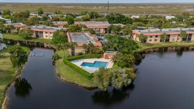 182 Lakeview Dr 204, Weston FL 33326