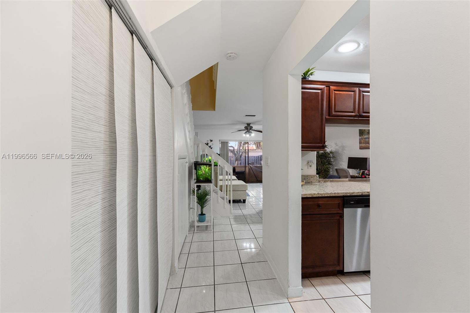 PEMBROKE POINTE SEC ONE - Residential