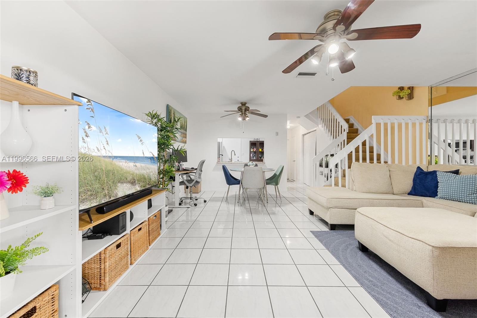 PEMBROKE POINTE SEC ONE - Residential