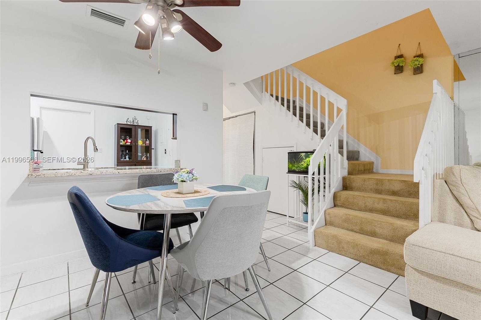 PEMBROKE POINTE SEC ONE - Residential